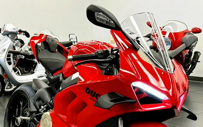 2024 Ducati Panigale V4 - Red