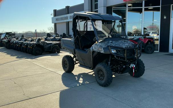 2026 Honda Pioneer 700 Forest