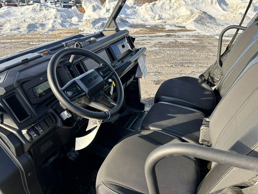 2026 Can-Am Defender XT HD11