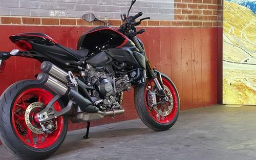 2026 Ducati Monster Plus Sport