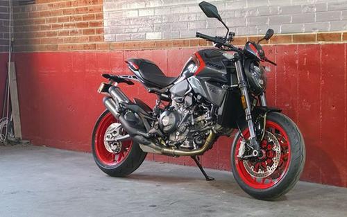 2026 Ducati Monster Plus Sport