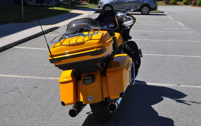 2022 Harley-Davidson® FLTRKSE - CVO™ Road Glide® Limited