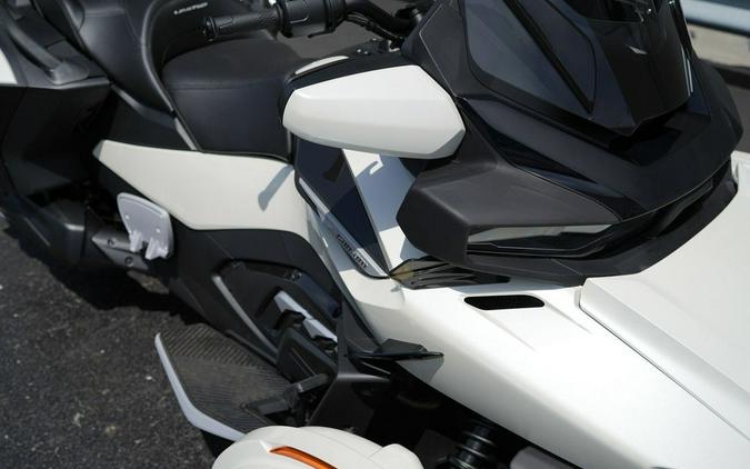 2026 Can-Am Spyder RT Limited Platine