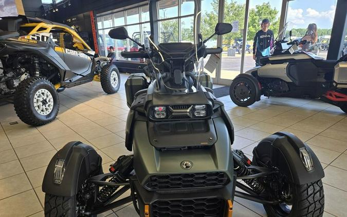 2025 Can-Am Canyon? Redrock