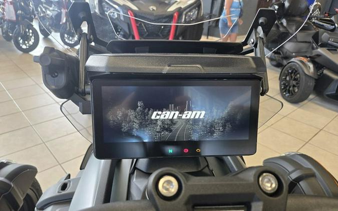 2025 Can-Am Canyon? Redrock