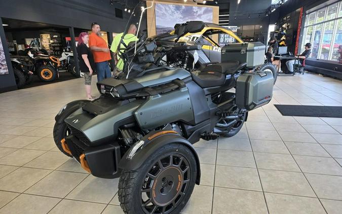 2025 Can-Am Canyon? Redrock