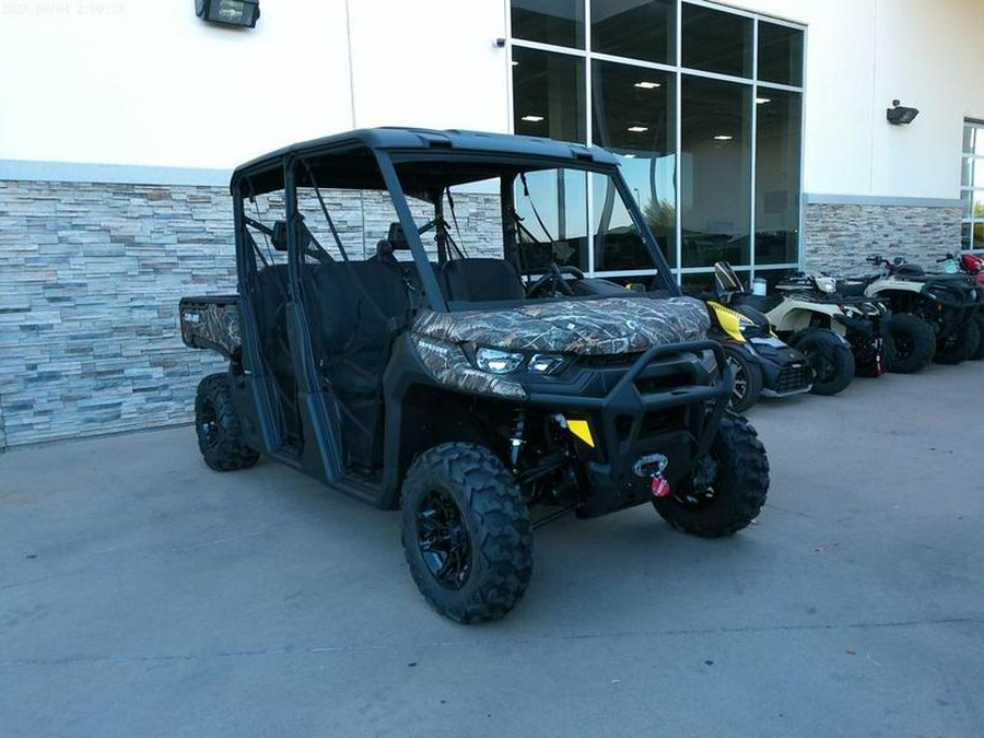 2026 Can-Am® Defender MAX XT HD9 Dark Wildland Camo