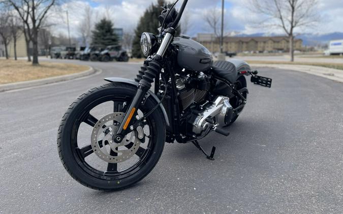 FXBB 2026 Harley-Davidson Street Bob Dark Billiard Gray Chrome Laced Wheels