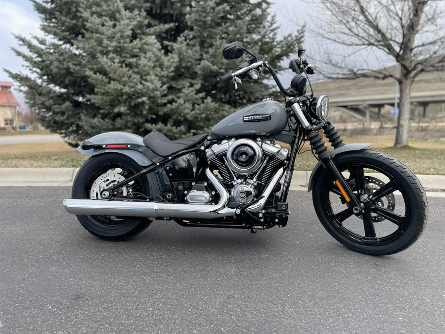 FXBB 2026 Harley-Davidson Street Bob Dark Billiard Gray Chrome Solo Cast Wheels