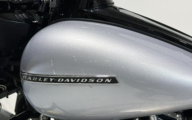 2019 Harley-Davidson® Street Glide® Special Barracuda Silver