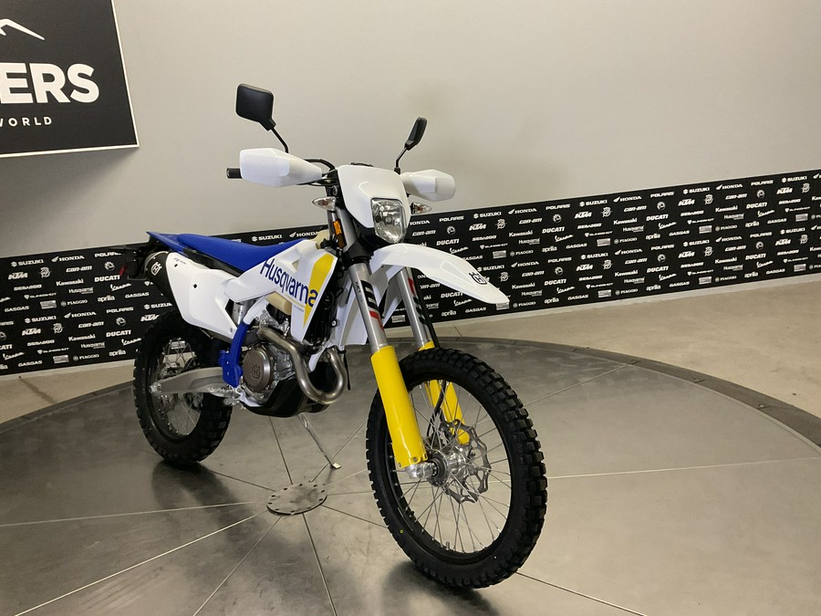 2027 HUSQVARNA FE 501 S - 040264Q