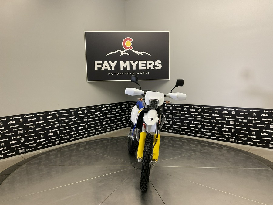 2027 HUSQVARNA FE 501 S - 040264Q
