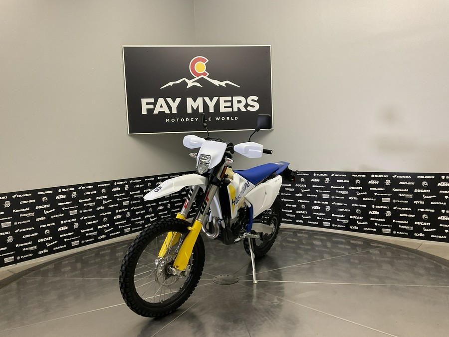 2027 HUSQVARNA FE 501 S - 040264Q