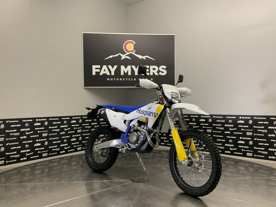 2027 HUSQVARNA FE 501 S - 040264Q