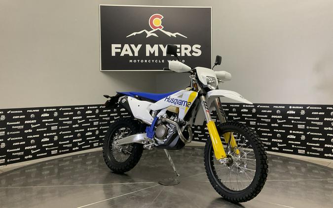 2027 HUSQVARNA FE 501 S - 040264Q
