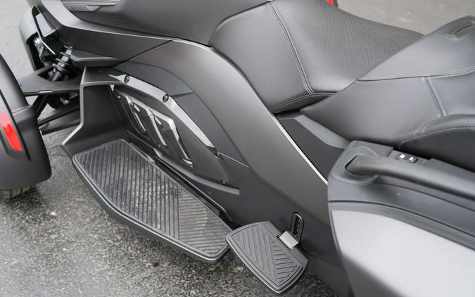 2026 Can-Am Spyder RT Limited Dark
