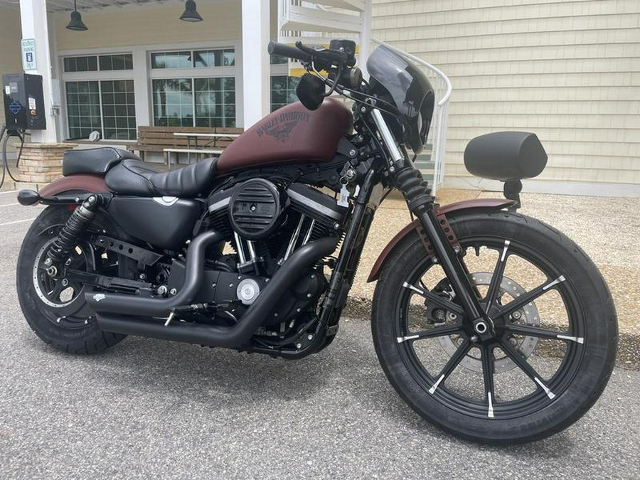 2017 Harley-Davidson® XL883N - Iron 883™