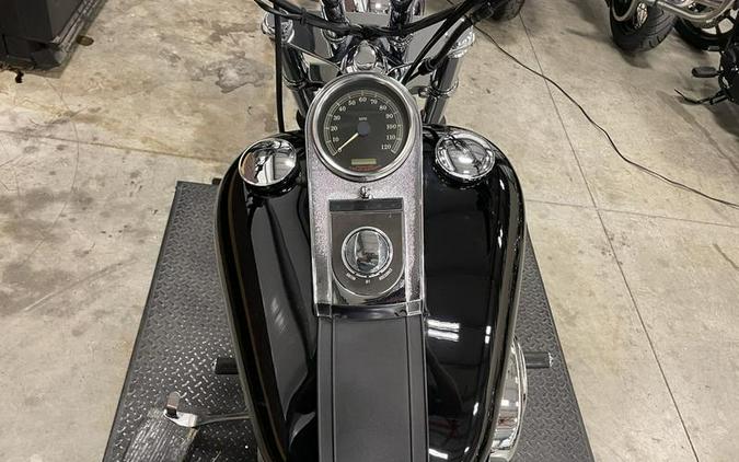 2006 Harley-Davidson® FXST - Softail® Standard