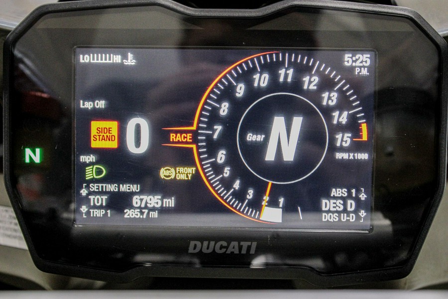 2018 Ducati Panigale V4 S