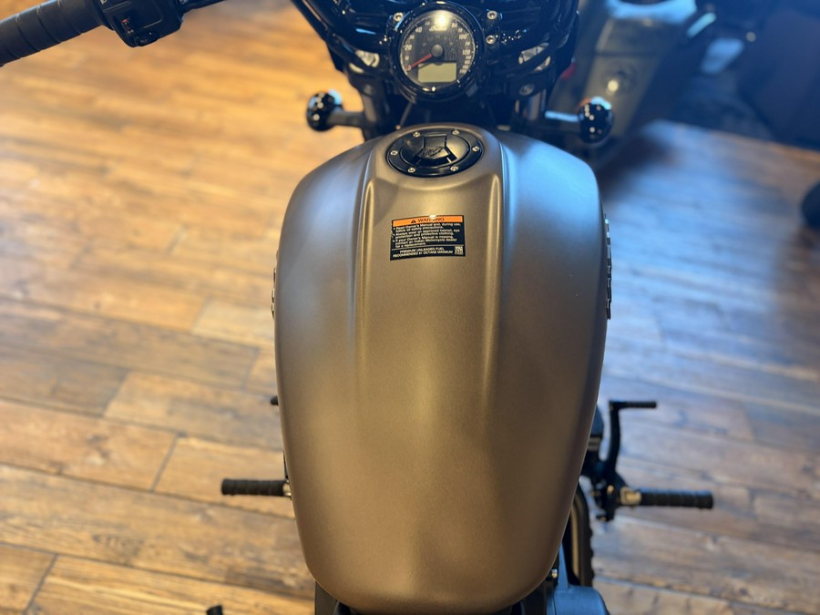 2022 Indian Motorcycle SCOUT ROGUE SIXTY ABS BRONZE SMOKE 49ST Rogue Sixty