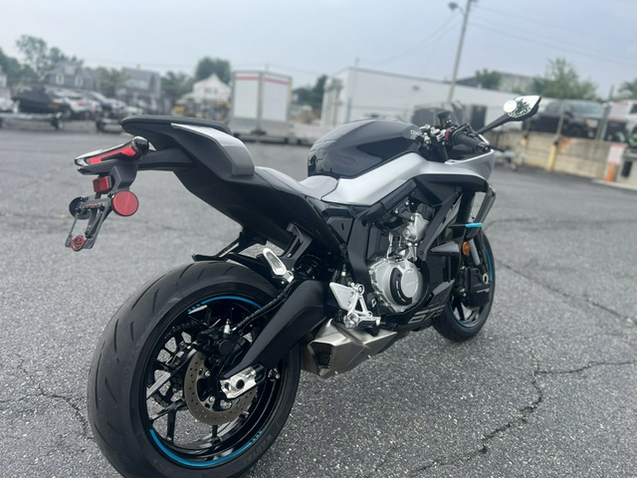 2025 CFMOTO SS 675