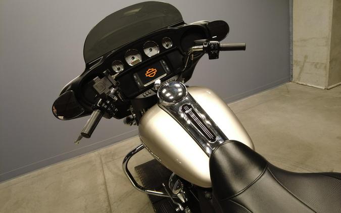 2018 Harley-Davidson Street Glide FLHX