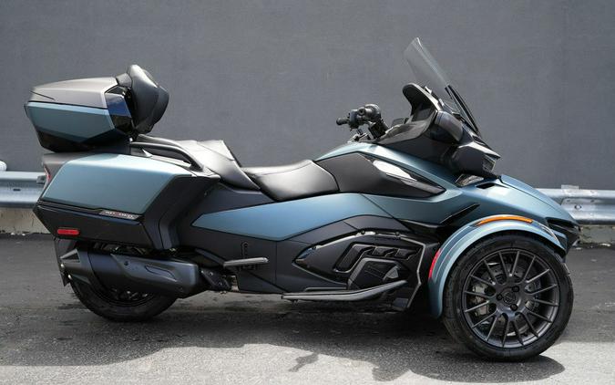 2026 Can-Am Spyder RT Limited Dark