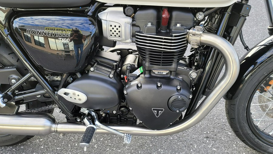 2022 Triumph Bonneville T100