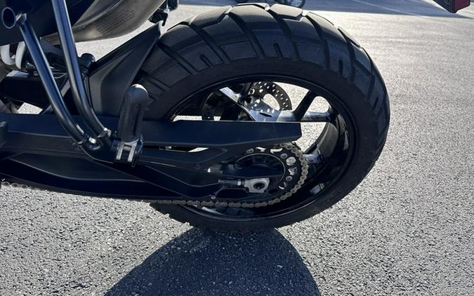 2021 KTM Duke 890 890 R