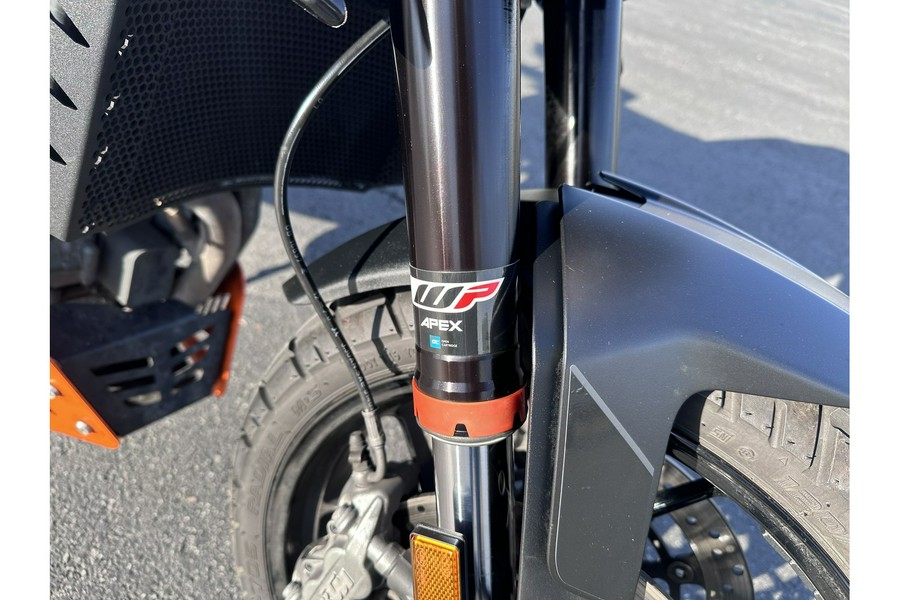 2021 KTM Duke 890