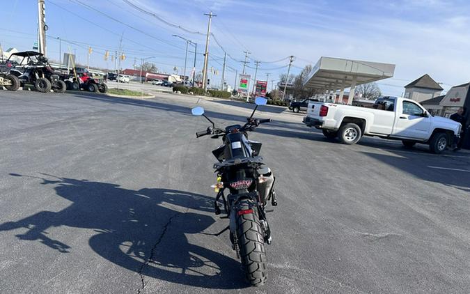 2021 KTM Duke 890 890 R