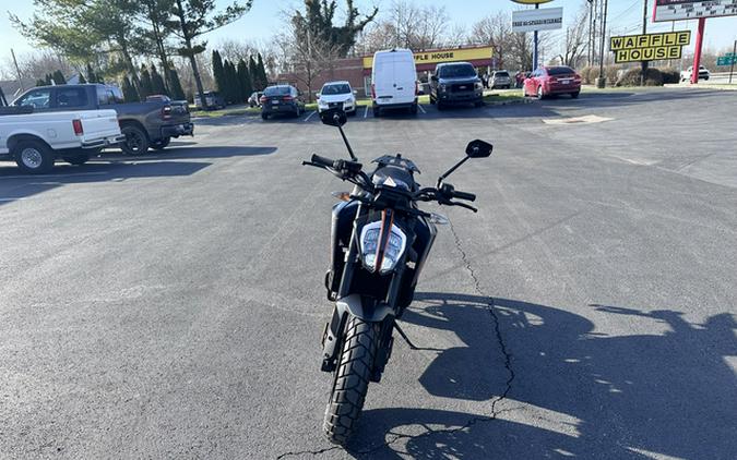 2021 KTM Duke 890 890 R