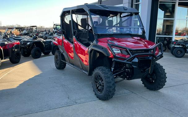 2025 Honda Pioneer 1000-6 Crew Deluxe