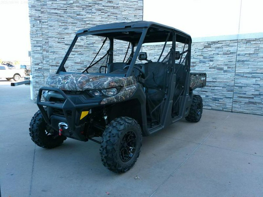 2026 Can-Am® Defender MAX XT HD9 Dark Wildland Camo
