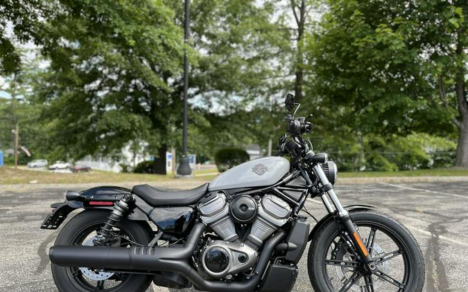 RH975 2024 Nightster