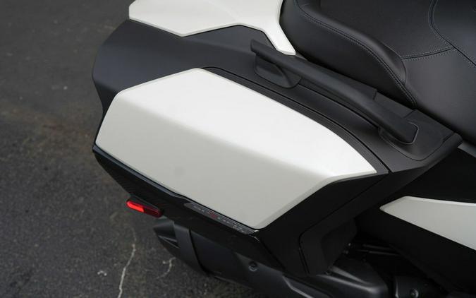 2026 Can-Am Spyder RT
