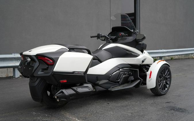 2026 Can-Am Spyder RT