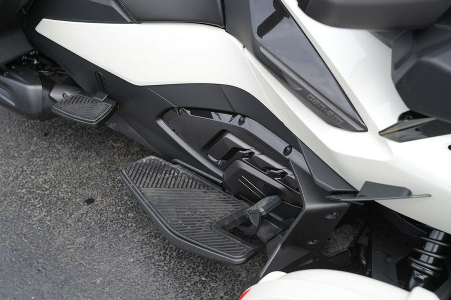 2026 Can-Am Spyder RT