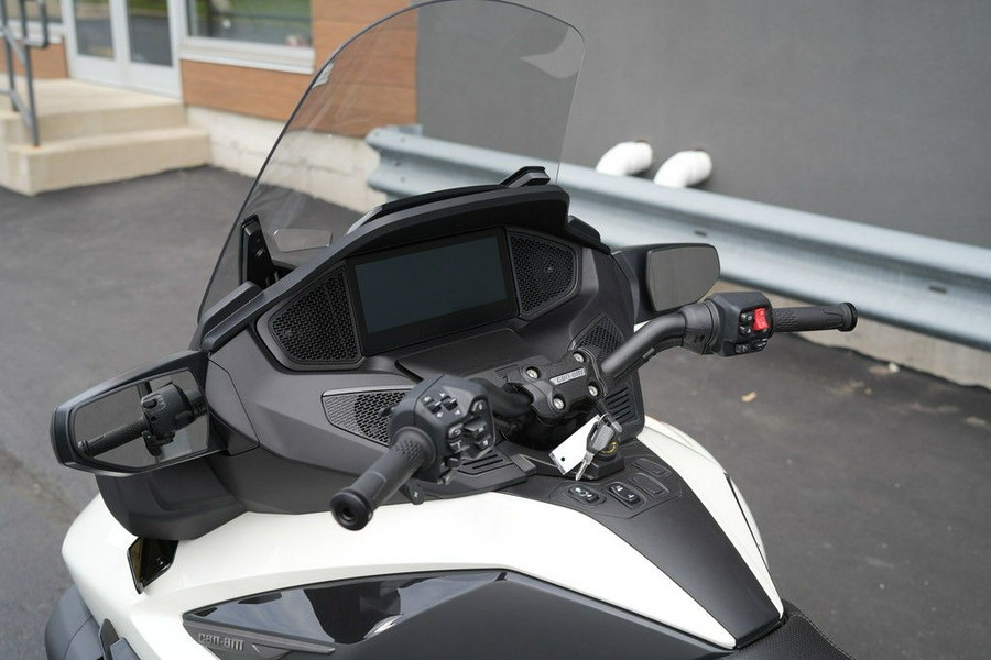 2026 Can-Am Spyder RT