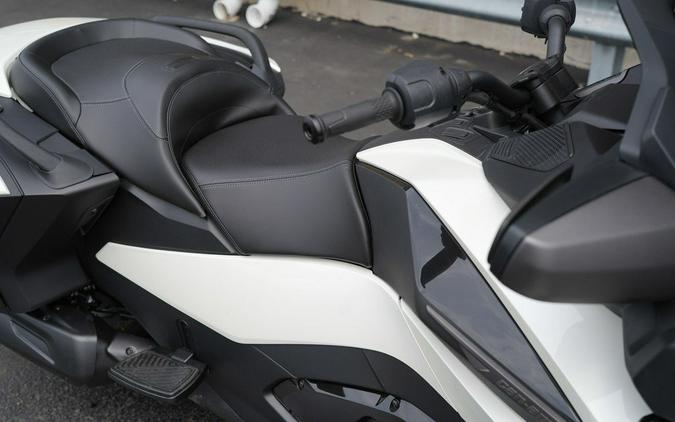 2026 Can-Am Spyder RT