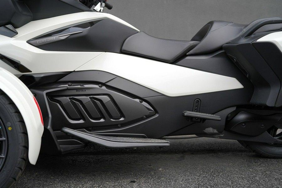 2026 Can-Am Spyder RT