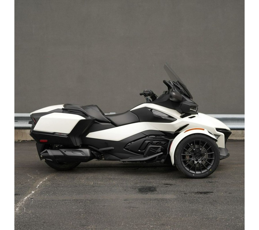 2026 Can-Am Spyder RT