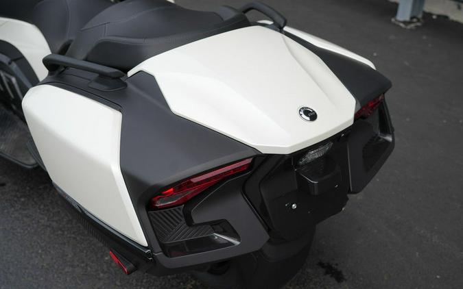 2026 Can-Am Spyder RT