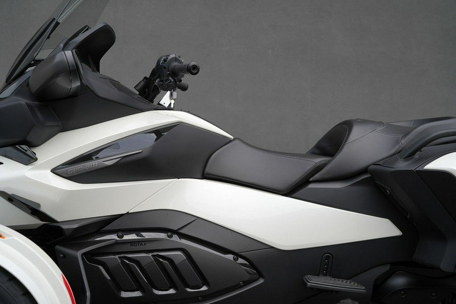 2026 Can-Am Spyder RT