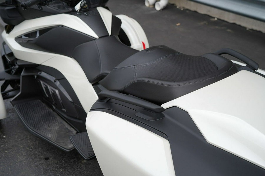 2026 Can-Am Spyder RT