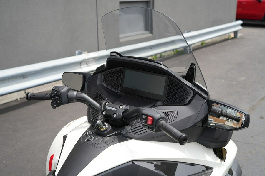2026 Can-Am Spyder RT