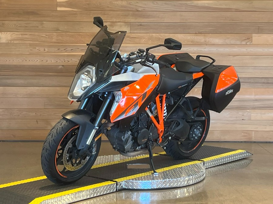 2016 KTM 1290 Super Duke R