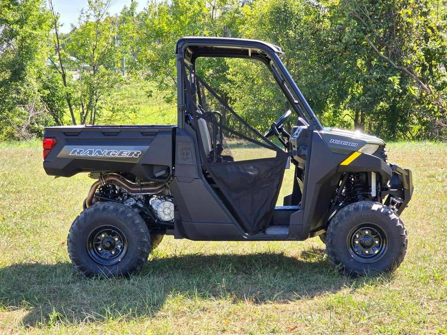 2025 Polaris® Ranger 1000 EPS