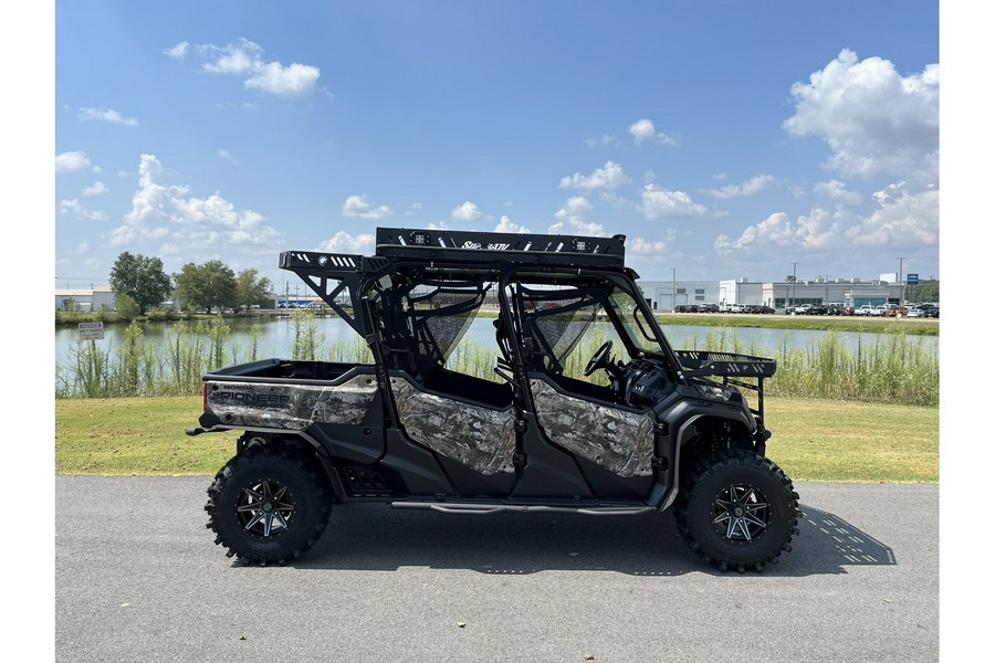 2025 Honda Pioneer 1000-6 DuckHole Edition