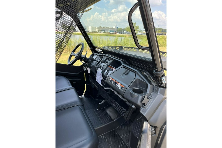 2025 Honda Pioneer 1000-6 DuckHole Edition